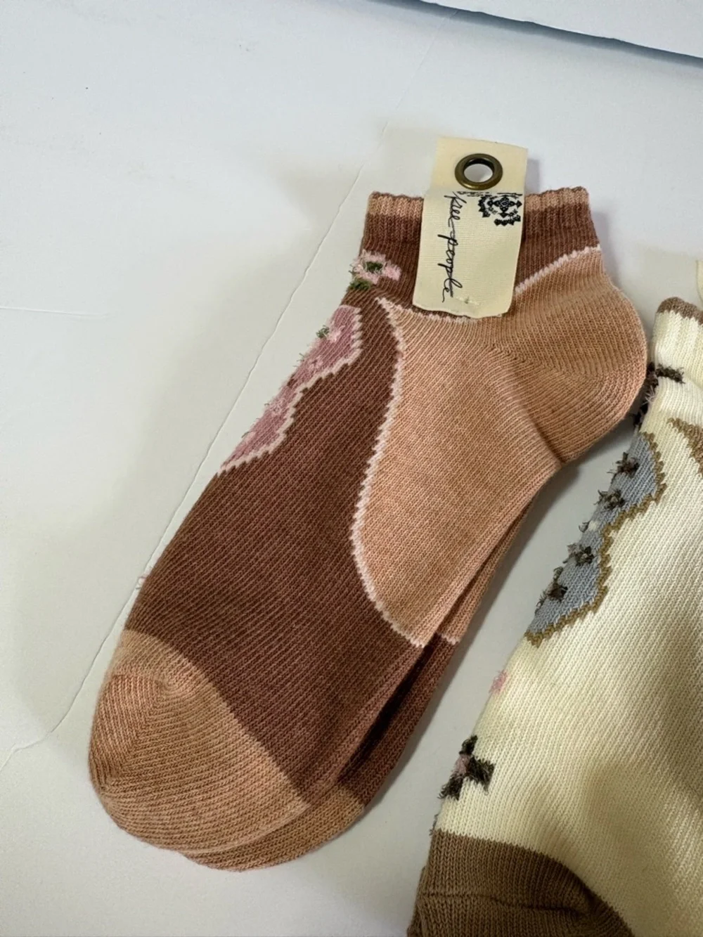 Set of 2 NWT Free People Super Short Raggedy Ankle Socks